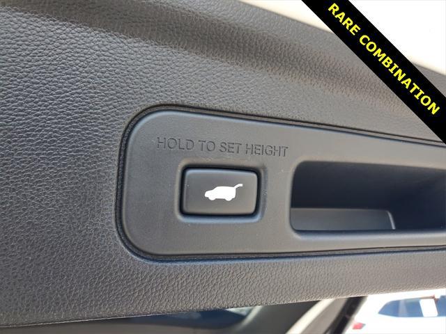 used 2023 Acura MDX car, priced at $53,888