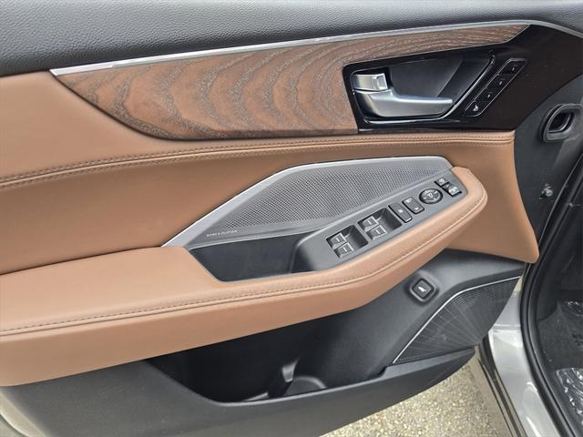 new 2025 Acura MDX car, priced at $68,250
