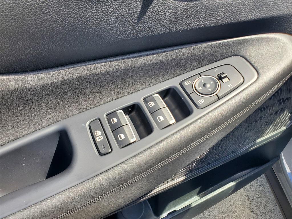 used 2023 Hyundai Santa Fe car, priced at $21,088