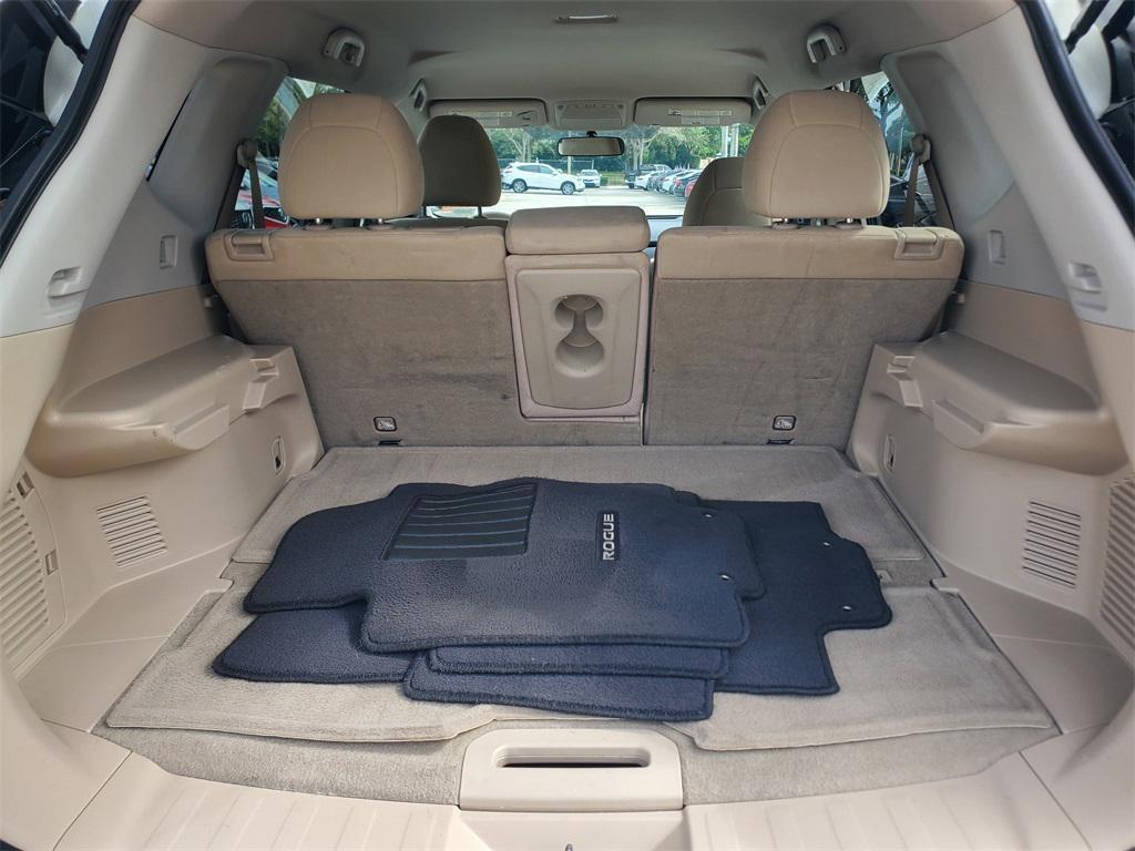used 2015 Nissan Rogue car, priced at $7,888