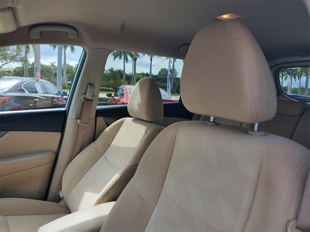 used 2015 Nissan Rogue car, priced at $7,888