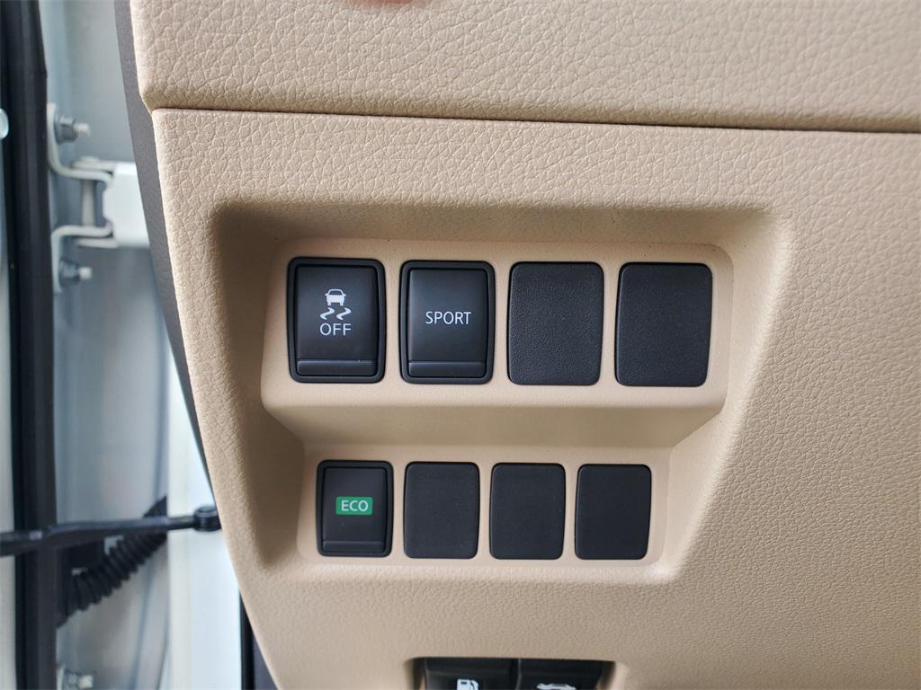 used 2015 Nissan Rogue car, priced at $7,888