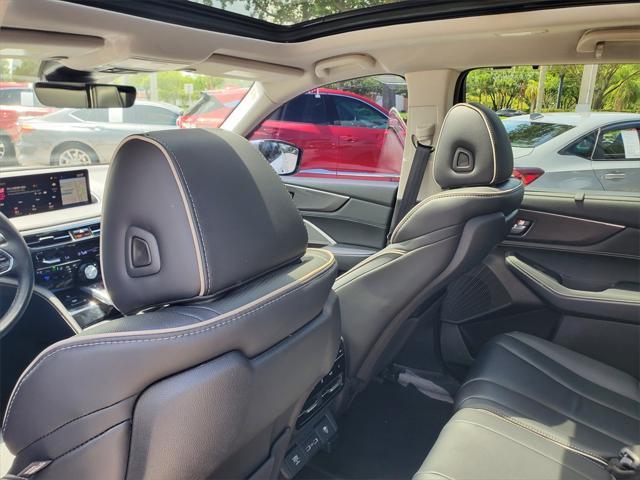 used 2023 Acura MDX car, priced at $45,388