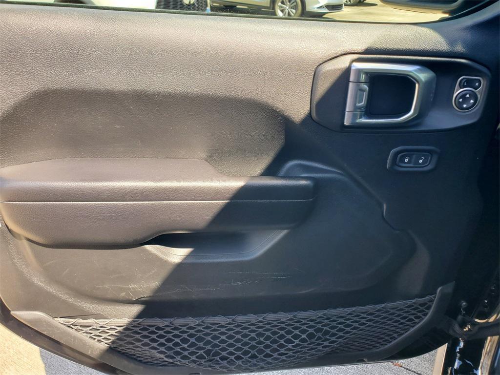 used 2021 Jeep Wrangler car, priced at $25,998