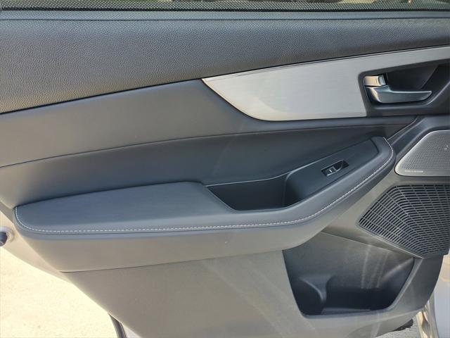 used 2025 Acura MDX car, priced at $49,488