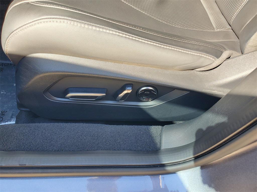 used 2023 Acura TLX car, priced at $29,088