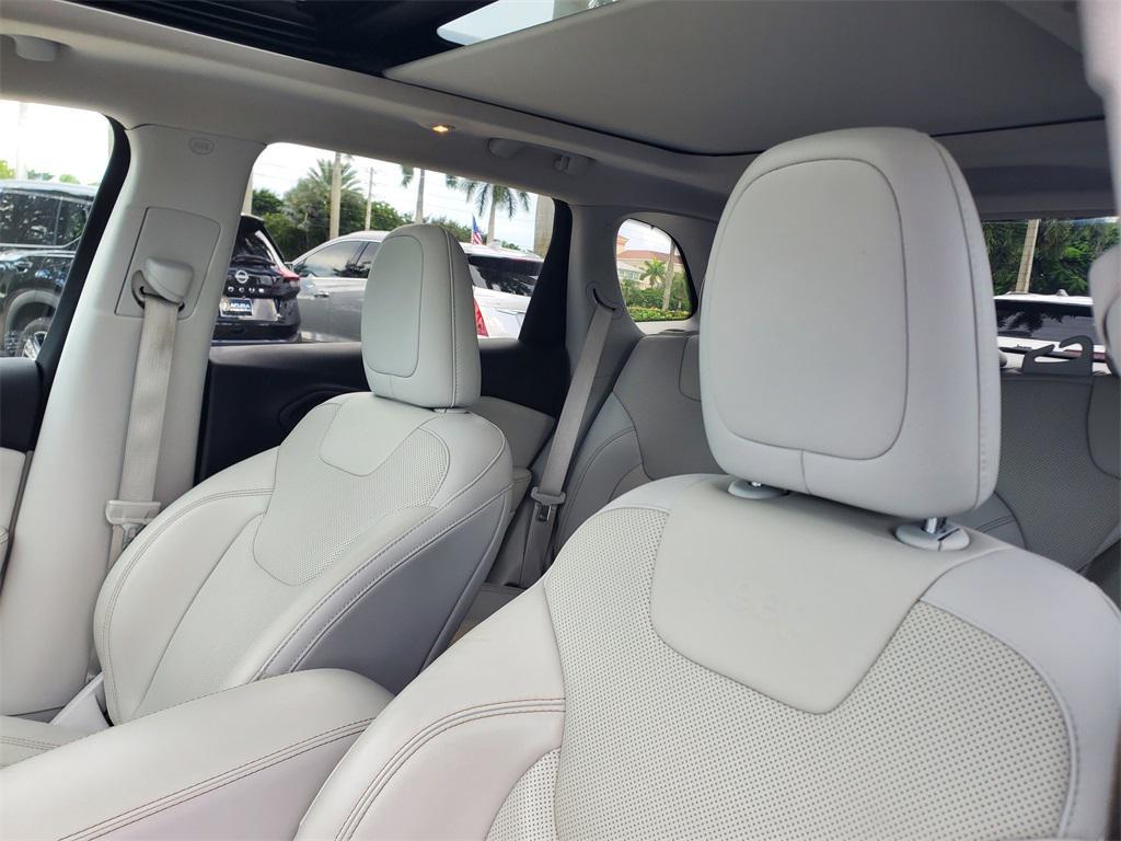 used 2019 Jeep Cherokee car, priced at $17,888