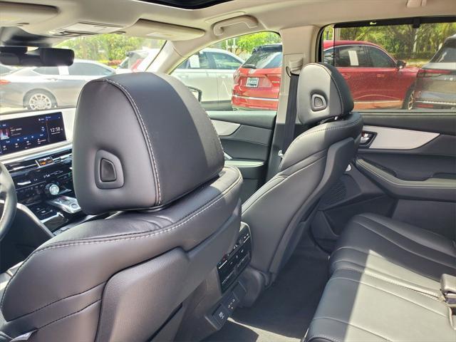 used 2025 Acura MDX car, priced at $49,788