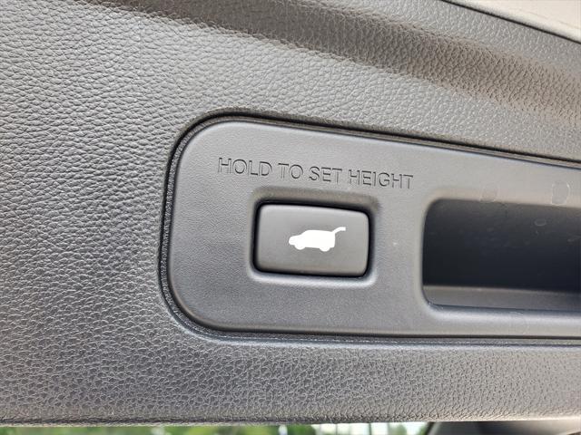 used 2025 Acura MDX car, priced at $49,788