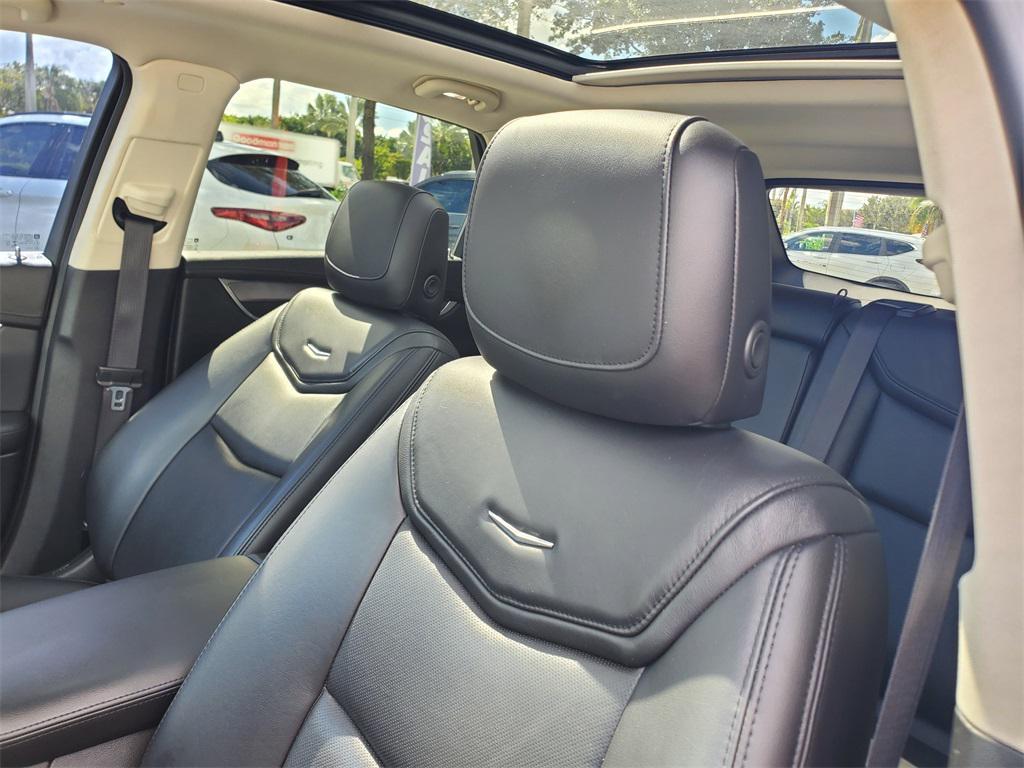 used 2018 Cadillac XT5 car, priced at $14,288