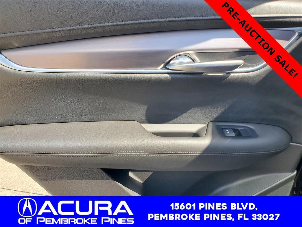 used 2018 Cadillac XT5 car, priced at $13,888