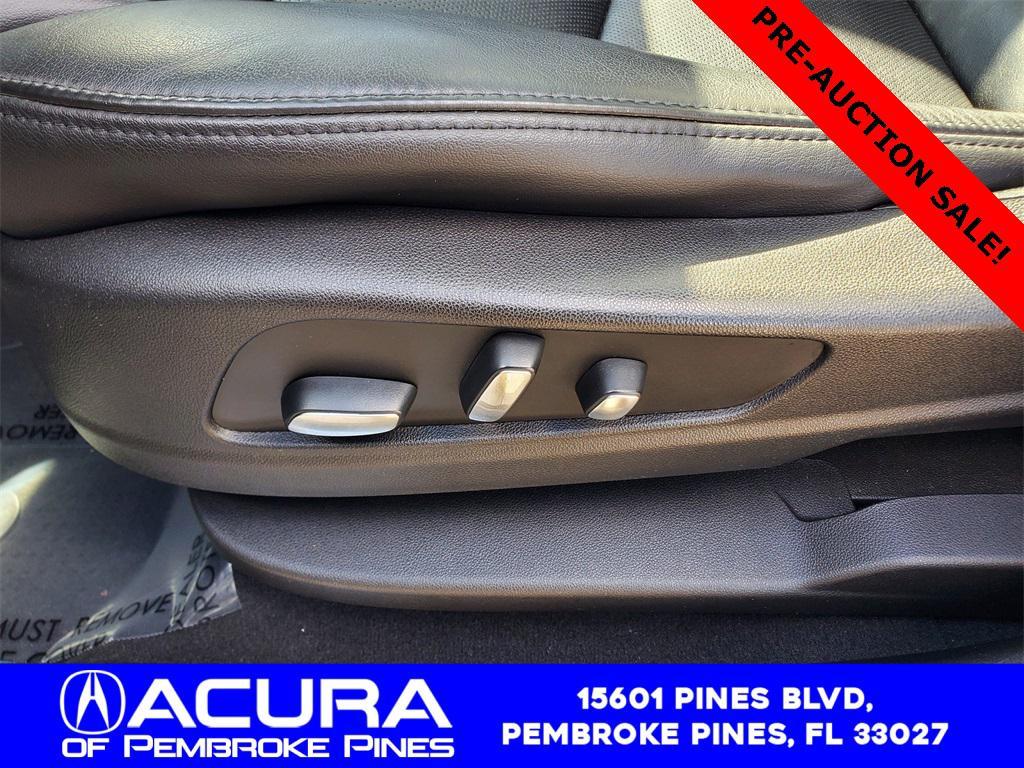 used 2018 Cadillac XT5 car, priced at $13,888