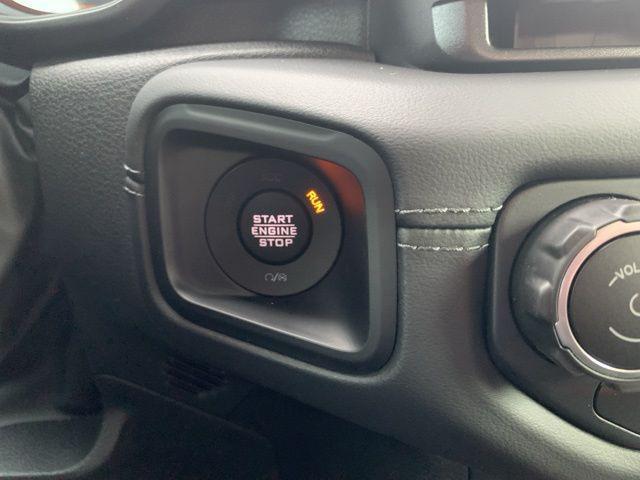 new 2025 Jeep Gladiator car, priced at $52,945