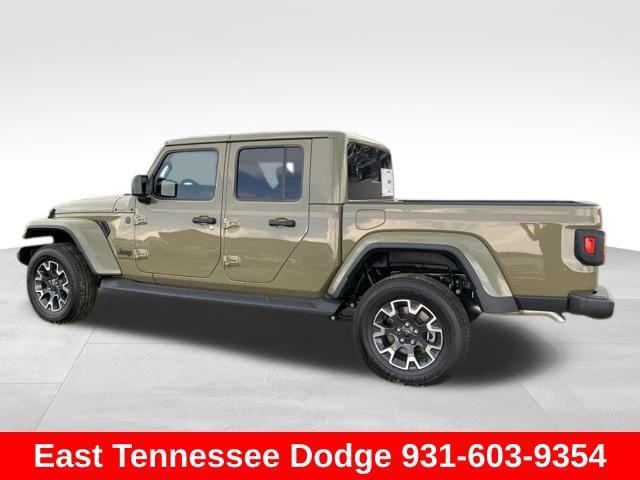 new 2025 Jeep Gladiator car, priced at $52,945