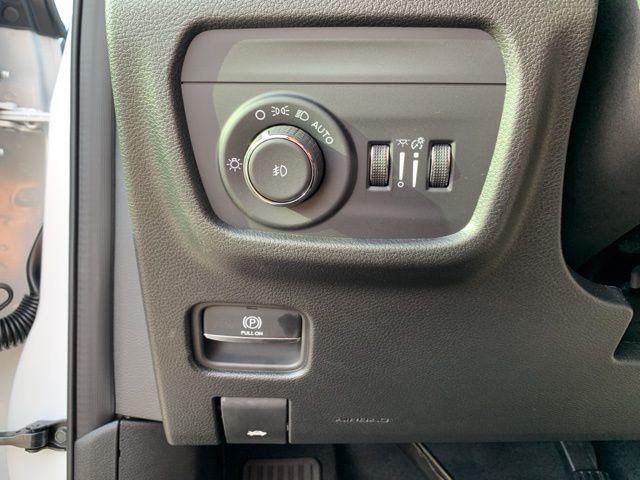 new 2025 Jeep Grand Cherokee L car, priced at $46,746