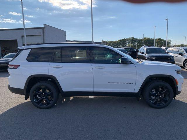 new 2025 Jeep Grand Cherokee L car, priced at $46,746