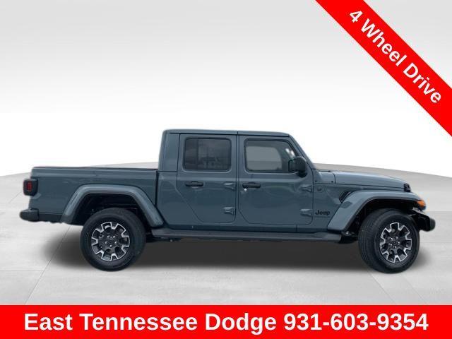 new 2025 Jeep Gladiator car, priced at $53,500