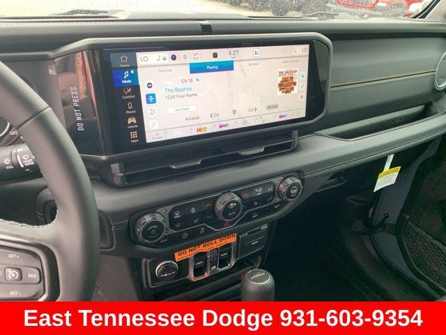 new 2025 Jeep Gladiator car, priced at $53,500