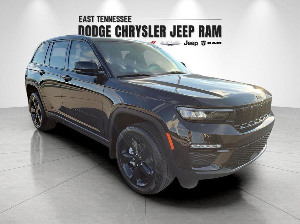 new 2025 Jeep Grand Cherokee car, priced at $51,468