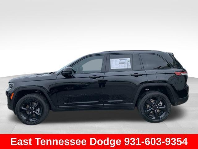 new 2025 Jeep Grand Cherokee car, priced at $48,175