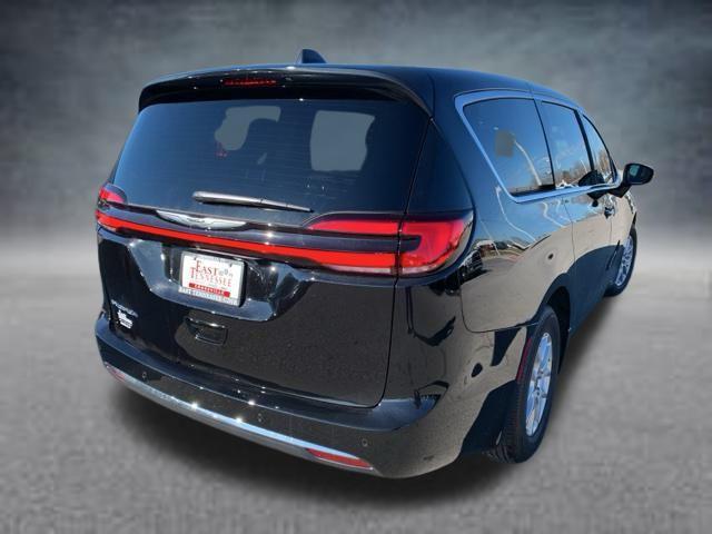 new 2025 Chrysler Pacifica car, priced at $48,187