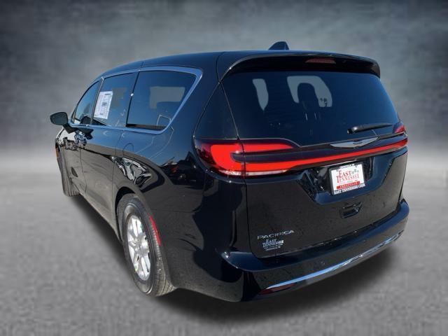 new 2025 Chrysler Pacifica car, priced at $48,187