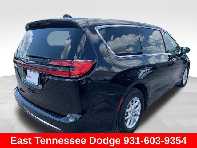 used 2024 Chrysler Pacifica car, priced at $28,445