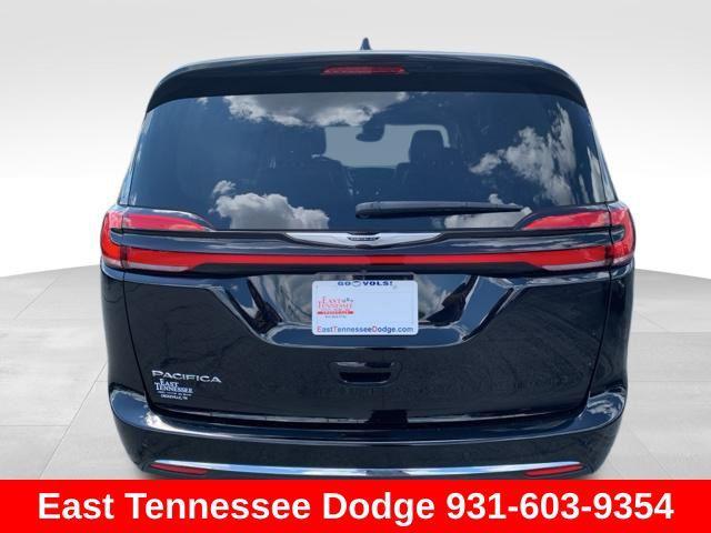 used 2024 Chrysler Pacifica car, priced at $28,445