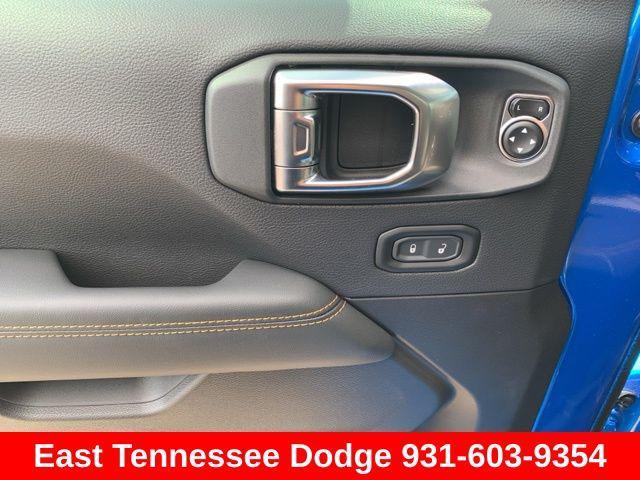 new 2025 Jeep Gladiator car, priced at $52,945