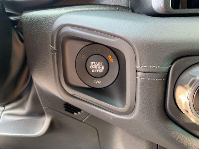 new 2025 Jeep Gladiator car, priced at $52,945