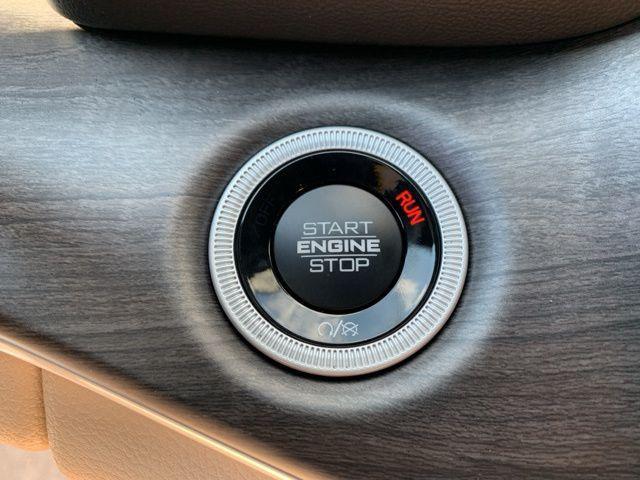 new 2025 Jeep Grand Cherokee car, priced at $48,835