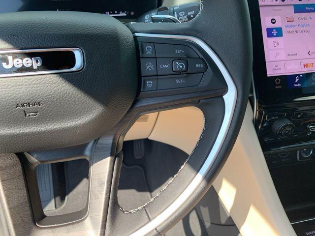 new 2025 Jeep Grand Cherokee car, priced at $48,835