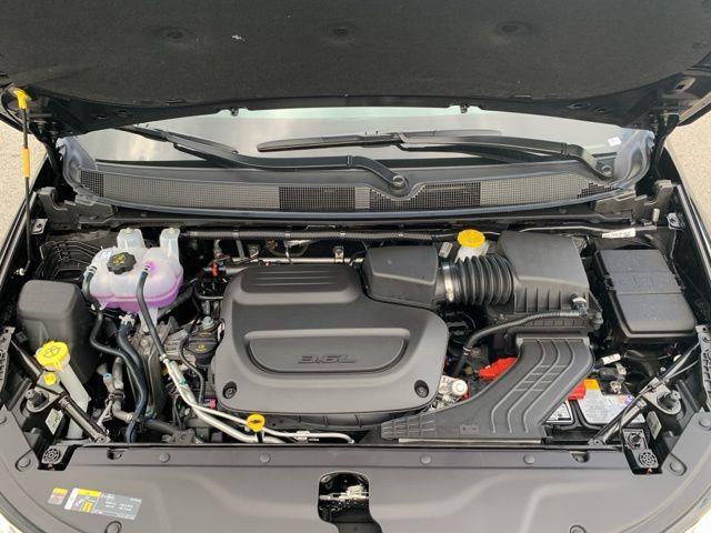 new 2026 Chrysler Pacifica car, priced at $51,565