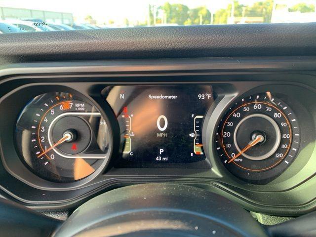 new 2025 Jeep Wrangler car, priced at $47,180