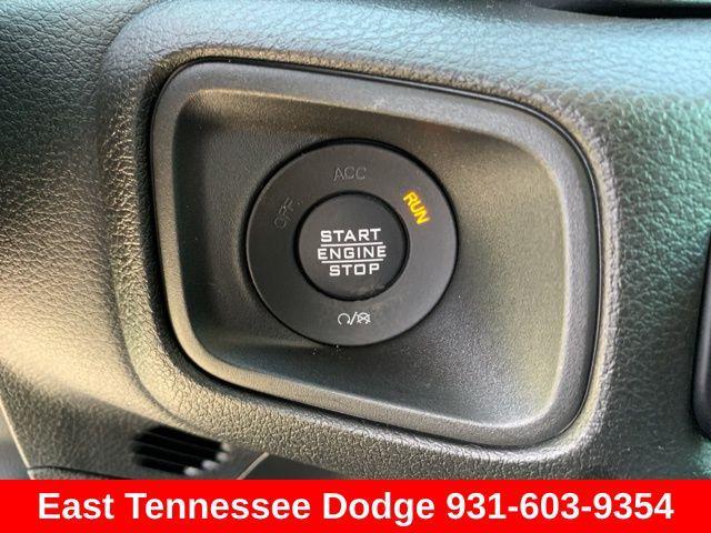 new 2025 Jeep Gladiator car, priced at $46,035