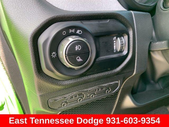 new 2025 Jeep Gladiator car, priced at $46,035
