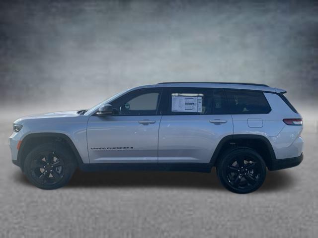 new 2025 Jeep Grand Cherokee L car, priced at $47,432