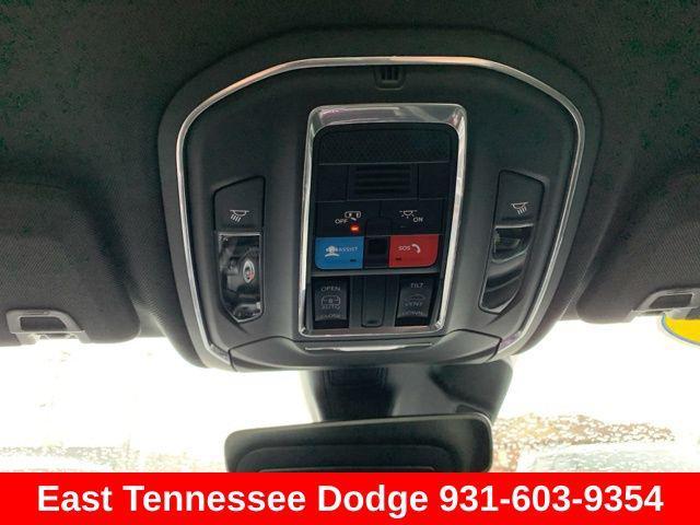 new 2025 Jeep Grand Cherokee car, priced at $41,580