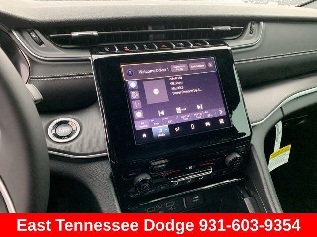 new 2025 Jeep Grand Cherokee car, priced at $41,580