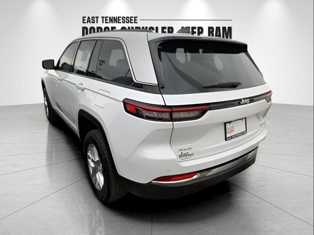 new 2025 Jeep Grand Cherokee car, priced at $36,674