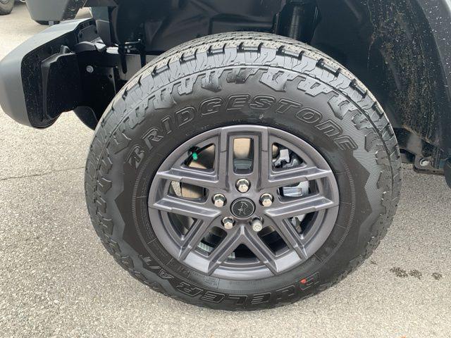 new 2025 Jeep Gladiator car, priced at $48,605