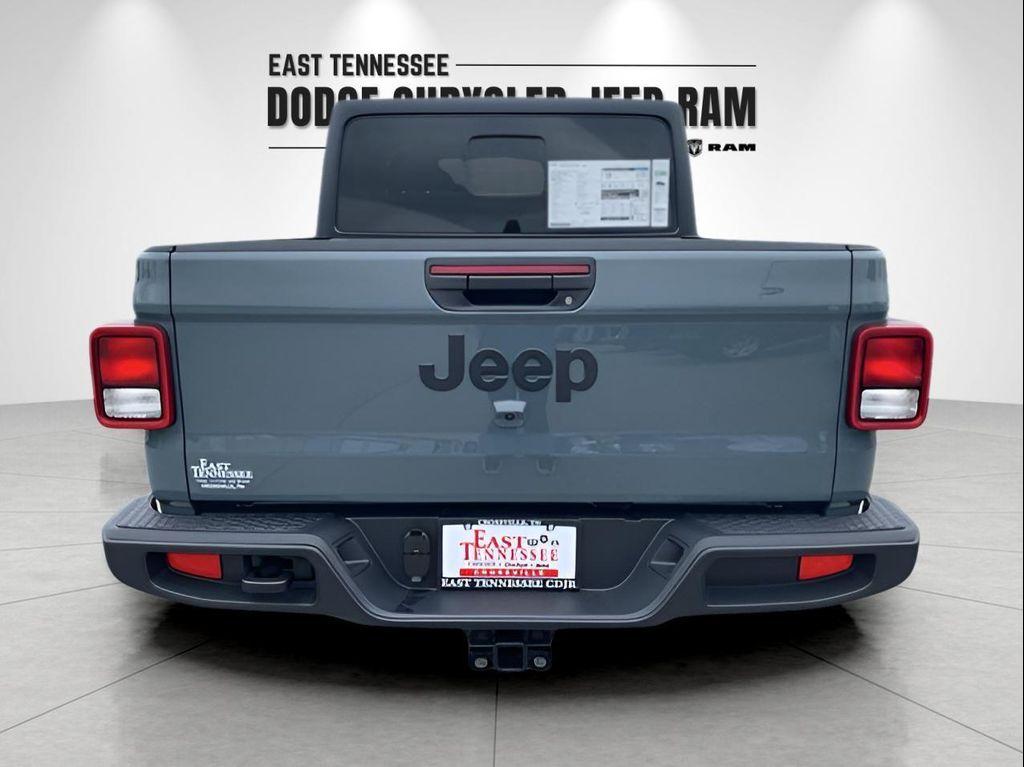 new 2025 Jeep Gladiator car, priced at $44,401