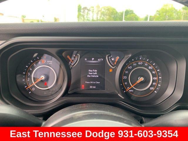 new 2025 Jeep Gladiator car, priced at $48,605