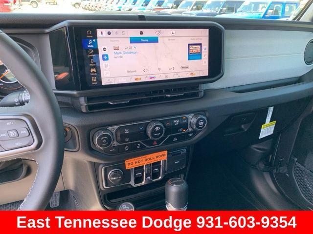 new 2025 Jeep Gladiator car, priced at $46,610