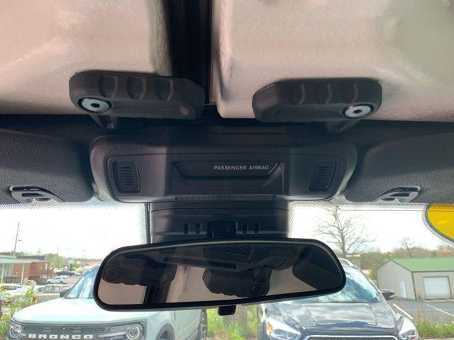 new 2025 Jeep Gladiator car, priced at $48,050