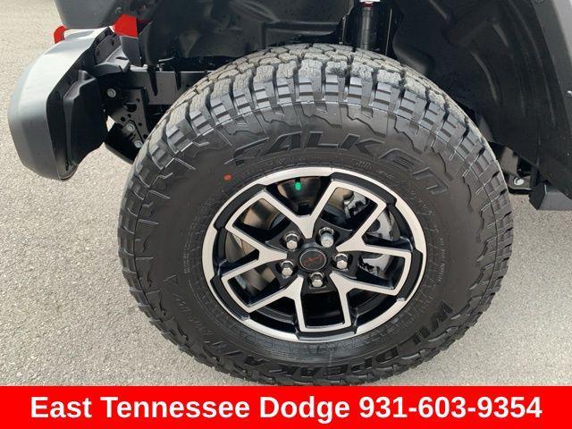 new 2025 Jeep Gladiator car, priced at $60,240