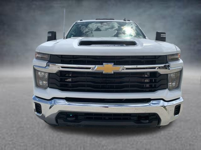 used 2024 Chevrolet Silverado 3500 car, priced at $63,014