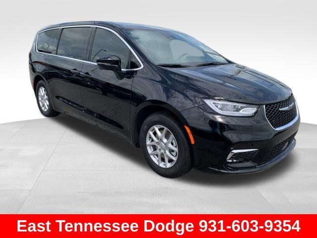 new 2026 Chrysler Pacifica car, priced at $44,155