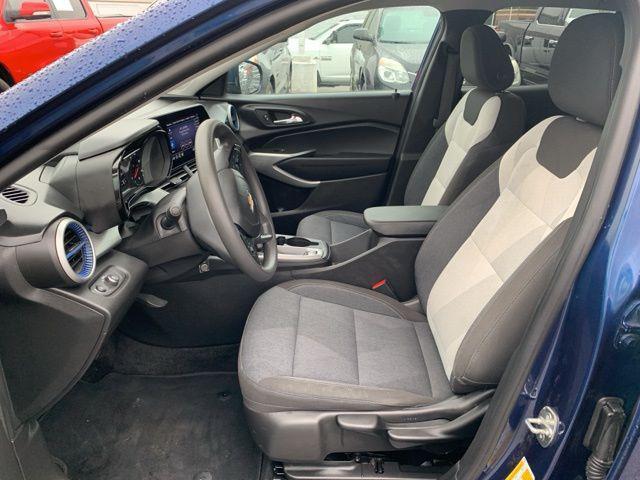 used 2024 Chevrolet Trax car, priced at $22,142