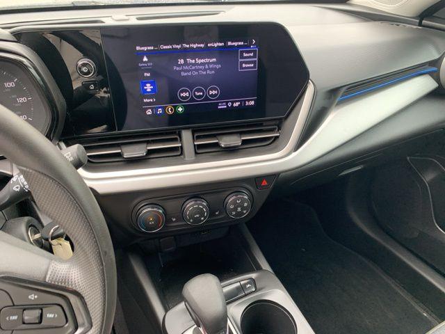 used 2024 Chevrolet Trax car, priced at $22,142